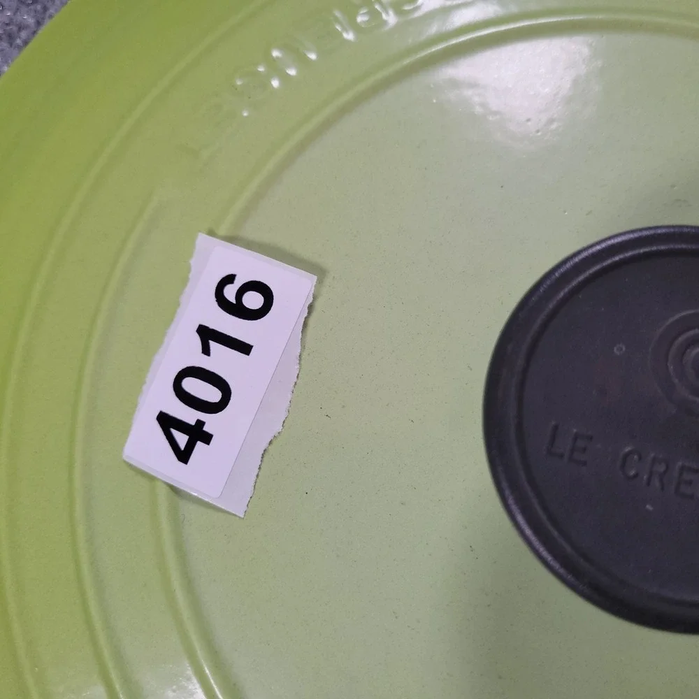 Le Creuset Replacement Lid 7.25 Qt Round 28 Lime Green Enameled Cast Iron France